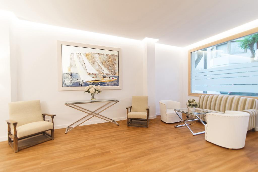 Apartamentos Miramar ปอร์ต เด โปเญนซา ภายนอก รูปภาพ